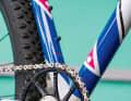 Welded steel cranks à la Syncros provided the models for the current collection.