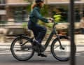 The Charter+ is Trek's new e-bike series for everyday use and touring.