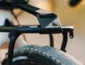 Zeitgemäß: In Serie kommt das Grizl AL mit 45-mm-Bereifung. Die Rahmenkonstruktion erlaubt aber die Montage von Reifen bis zu einer Breite von 54 mm – das entspricht der Dimension von 2,1-Zoll-Mountainbike-Pneus.