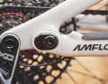 Die Kettenstrebenlänge lässt sich über diesen Flipchip einstellen. So passt auch ein 29er-Hinterrad ins Bike. Eine spannende Option für dieses Bike.