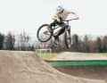 Airtime: Nur Dirtbikes holen den maximalen Fun aus einem Pumptrack.