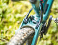 Forestal Siryon Neon: The unusual rear suspension kinematics work, are active, easy to swallow and have pop. Only the tyre clearance is rather moderate.
