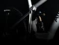 The rear suspension provides a full 170 millimetres of travel.