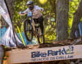 This is probably the drop that Guido takes too quickly and loses the chain on landing. He then rockets to the finish line in Aaron Gwin style.