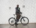 Following in Canyon’s footsteps, Gazelle is also launching the Curb, an urban e-bike featuring the new Bosch Hub Line rear motor and an integrated 360 Wh battery