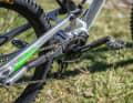 Our Europa bike shifts with a German Pinion gearbox. The Time pedals and the Sram chain come from Portugal.