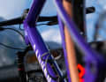 Thomas Griot particularly emphasises the lightness and stiffness of the bike.