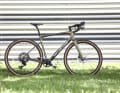 Diverge 4 Comp : Mit 4.499 Euro positioniert Specialized das Carbon-Gravelbike im hart umkämpften Mittelpreissegment.