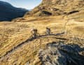 Spaßig auf der Hausrunde oder souverän in alpinem Gelände? Die Trailbikes zwischen 4000 und 5000 Euro finden sich zum Großteil in beiden Szenarien gut zurecht.