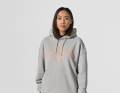 The CLLCTV hoodie from Canyon combines sustainable materials with a retro design and offers a comfortable, loose fit and high durability for everyday wear