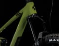 Rockshox Lyrik oder eine Fox 36 mit 160 Millimeter Federweg sind in den ONE55 Modellen verbaut.
