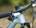 A carbon handlebar-stem assembly helps to reduce the weight of the Canyon Exceed CFR Hardtail.