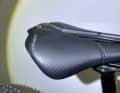 The rubberised strips, which effectively prevent slipping on the saddle, are a new feature.