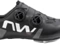 This purebred gravel racer also hails from Italy: the Northwave Extreme X features an ultra-stiff carbon sole for maximum power transfer.