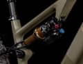 The Float X Factory comes with adjustable rebound and compression damping.