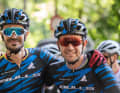 BIKE Transalp-Legende Karl Platt (rechts), der das Rennen schon sechsmal gewann, ging diesmal zusammen mit Kumpel Michael Anthes in der Masters-Kategorie an den Start. Die Beiden holten sich nach harten Duellen mit ihren lange Zeit führenden costa-ricanischen Widersachern den Gesamtsieg.