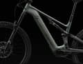 The entry-level model features suspension elements from Marzocchi.