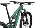 The second generation of the Levo SL no longer has the asymmetrical strut in the frame of its predecessor.
