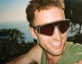 The result is extreme retro sunglasses with a second-hand look.