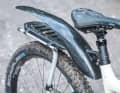 Conflict of interest: To date, no truly full-suspension rack is compatible with a mudguard. So if you want to upgrade an e-MTB for everyday use, you have to make a decision. Our advice: fit a mudguard, put your luggage in your rucksack.