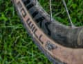 The super-light Wicked Will tyres with a thin carcass are in the same vein. Maximum propulsion and minimum weight before puncture protection and grip.