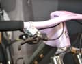It could hardly be lighter: carbon and minimal material for the brakes.