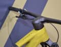The cockpit is very tidy thanks to the integrated stem and AXS gears