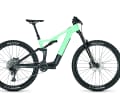 It starts at 6199 euros. The Jam² SL 8.7 is therefore currently the most affordable light e-MTB with a full carbon frame that we know of.