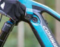 Conway Xyron 527: Easily accessible: The charging socket at the top of the top tube is easy to reach. Nevertheless, the battery can of course also be charged separately.
