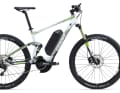 Giant Full-E 2: Das günstigste der drei E-All-Mountain-Bikes von Giant, Full-E 2, ist mit einer Shimano Deore XT Shadow Plus-Schaltung und einer Suntour Epicon TR LO-R mit 140 Millimeter Federweg ausgestattet. Keine absenkbare Stütze und eine insgesamt etwas günstigere Ausstattung sind die sichtbaren Unterschiede zu den teureren Modellen. Der Rahmen und der Mittelmotor von Yamaha mit 250 Watt und einem 500WH Akku-Pack sind identisch. Der Preis wird im kommenden Jahr bei 2999,99 Euro liegen.