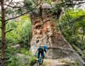 Bizarre rock formations and plenty of biking potential - but the tour guide's fixed "bus timetable" does not allow for any exploratory trips.