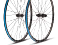 Blacklabel XC29: 20 grams lighter, despite 29 inches.