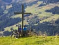 Rest area on the Aschauer Höhenweg: the best view of the trails from the previous day.