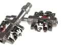 PEDALS

The pedals can also make a decisive contribution to the correct foot/knee position. SQ-Labs pedals, for example, have a longer pedal axle. This keeps the knee in the ideal line of movement. Info: www.dersattel.de