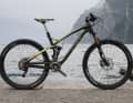 The top model of the BH Lynx 4.8 Carbon relies on classic 27.5 inch wheels