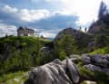 Tour 1 - Rotwandhaus (65.3 km / 2397 metres altitude): The Tegernsee and Spitzingsee lakes are bustling with life. But the higher you go into the mountains, the quieter the mountain world becomes. And only the true trail fans and nature lovers meet at the small Soinsee.