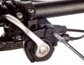 The so-called mode selector is located on the underside of current Shimano shifters. Depending on the type of crank, it should be set to 2x or 3x.