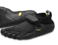 Barfußschuhe
Zugegeben, hübsch sehen die Dinger nicht aus, eher nach Kinderfasching, aber die Schuhe funktionieren. Beim Vibram Five Fingers schützt eine dünne Gummisohle den Fuß vor Verletzungen, ohne das natürliche Gehen und Laufen zu verändern. Ohne Dämpfung oder Stabilisatoren im Schuh wird der Fuß zur Arbeit gezwungen – ideal, um das Fußgewölbe zu stärken. 
Besonders gut: Tragen Sie die Schuhe beim Joggen.
Preis: ab 89 Euro. 
Info: www.vibramfivefingers.com