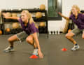 Side run with cone

 Stand in the centre of two cones eight metres apart. Your feet are hip-width apart and your legs are bent at a 90 degree angle. Look straight ahead, your back is straight. Now run sideways as fast as you can to one cone and touch it, then immediately run to the next one.

Pay attention to this: Look straight ahead - even if you touch the cones.

Duration: 3 series of 10 cone touches. 30 second break between the series.