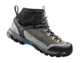 Robust all-season shoe with plenty of grip