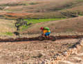 Outside: The bike remains in an inclined position until you have enough distance from the cornering boundary (wall). Caution: Only approach bends with barriers slowly. Depending on the condition, the barrier may also serve as a berm.