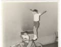 Acrobatics in the saddle: together with his twin brother Jürgen, Wolfgang Renner became German artistic cycling champion in 1964 and 1965. A passion inherited from his father, which Renner finally broke with at the age of 18. He switched to cross-country cycling. His father showed little understanding for this. After numerous arguments, Wolfgang Renner finally moved out of his parents' home to become a cross-country professional.