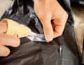 1. detached seam tape often occurs on rainwear, but can be repaired quite easily. First clean the area where the tape has come loose thoroughly with a little white spirit.