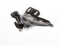 5. front derailleur: The Japanese can design first-class front derailleurs! In practice, the new side-swing front derailleur of the XT proved to be the biggest improvement in the entire system. With its lateral control, it shifts the chain from one chainring to the other with lightning speed and power, even under load. Even if you decide to change gear at the last second on a steep climb. We had no problems with chain suck or dropped chains.