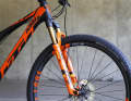 The new Fox Step-Cast fork works at the front.