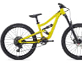 With decent brakes, a Monarch R at the rear and a 140 mm Yari at the front as well as 11 gears sorted by Sram NX, the 24-inch Supreme is in almost no way inferior to a normal park bike. The whole thing costs 2199 euros.