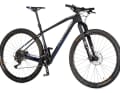 A double crank and upside-down fork make the Corratec unique in the test field. How nimble will the Revolution 29er be on the race track?
