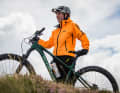 For a hardtail, the Kona has a long reach and a slack head angle. Thanks to extremely short chainstays (415 mm), it should still be very manoeuvrable and playful.