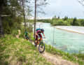 Behind Bad Tölz, the Isar overflows its gravel banks and becomes a river to be taken seriously. It's the same with the trails: they get better and better on firm banks.