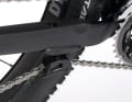 Canyon installs its own chain guide. However, the guide rattled quite loudly and came loose on the first descent. In combination with the Shadow rear derailleur and front derailleur, it's not an absolute must anyway.